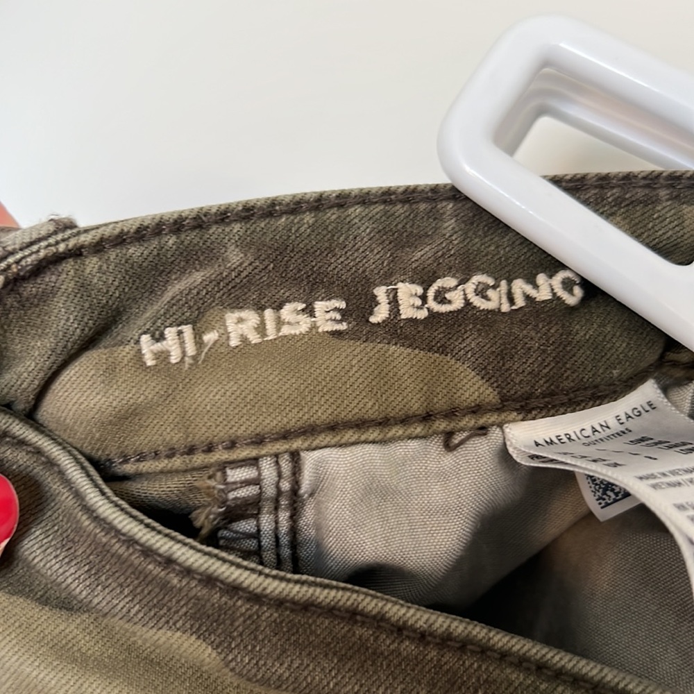 High Rise Jegging - Picture 7 of 8